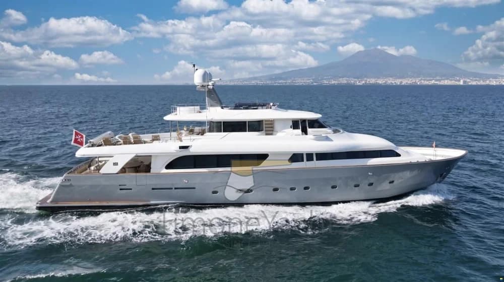 Custom Line Navetta 30