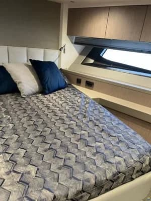 Sunseeker Manhattan 52 FLY 4