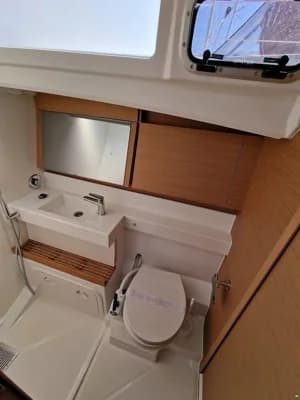 Jeanneau Sun Odyssey 440 3