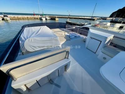 Ferretti 530 2