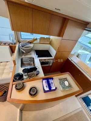 Ferretti 530 3