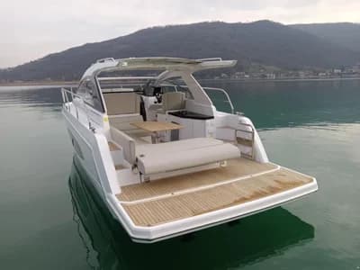 Sealine S335 3
