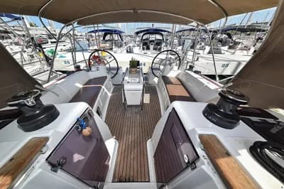Jeanneau Sun Odyssey 449 3
