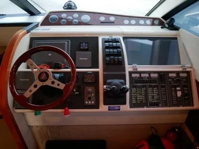 Fairline Phantom 50 3