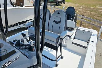 2026 Sea Pro 230 Bay 3