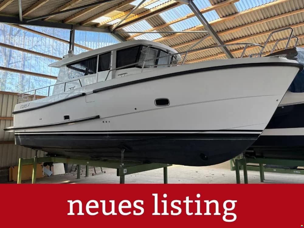 Sargo 33 aft door