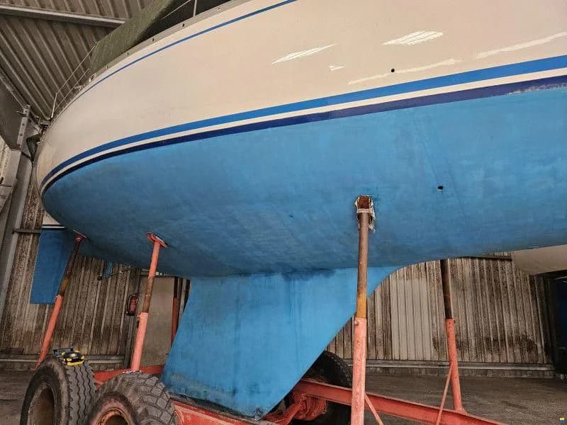 Nautors Swan Swan 411