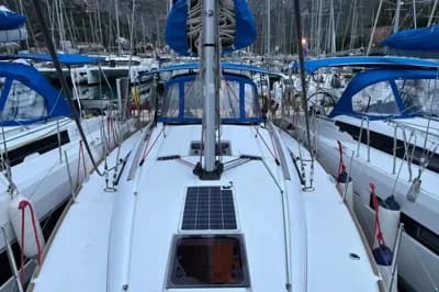 Jeanneau Sun Odyssey 389 2