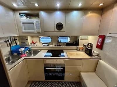 Overmarine Mangusta 92 3