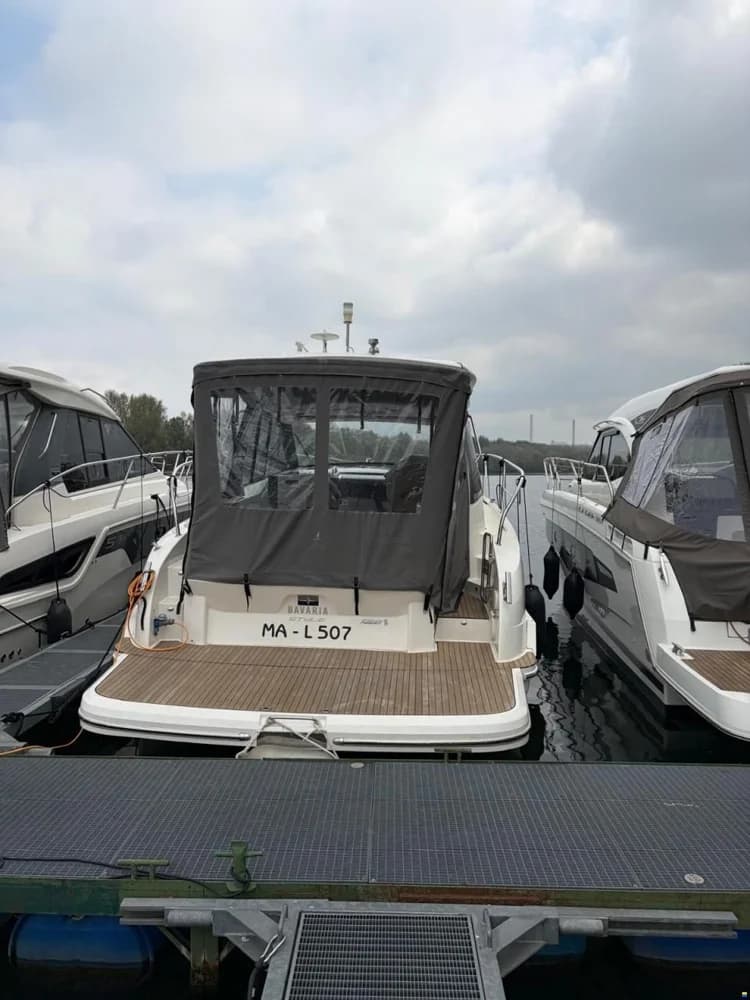 Bavaria S33HT Süßwasser, 1. Hand