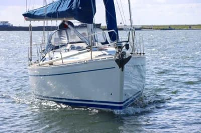 Bavaria 38 3