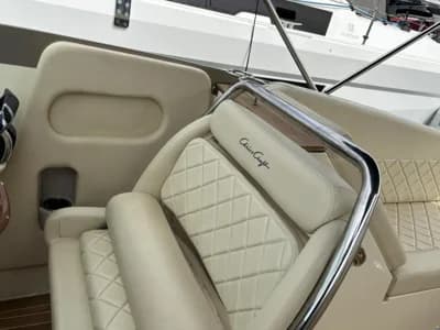 Chris Craft 32 Corsair 3