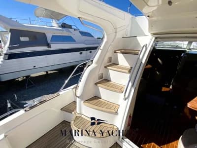 Sealine F44 3