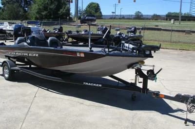 2019 Tracker Pro Team 195 TXW 2