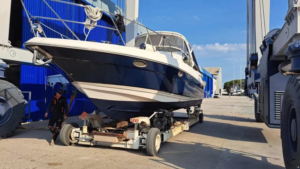 Regal Marine COMMODORE 3760