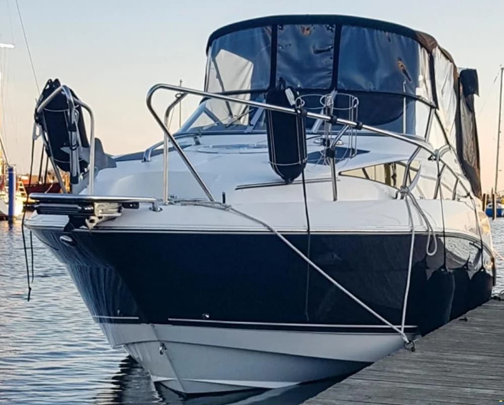 Larson Cabrio 285