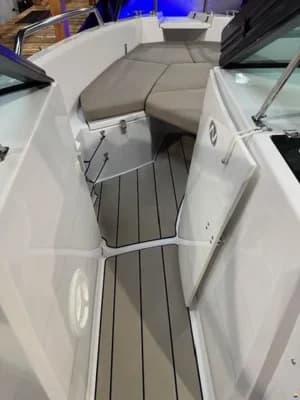 Nordkapp Avant 605 + Mercury Racing R150L V6 3