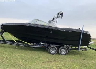 MASTERCRAFT X24 3