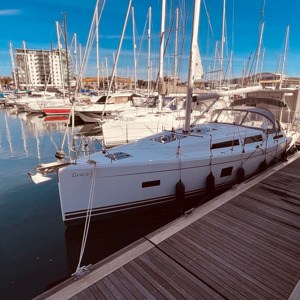 2019 Hanse 388 Boat for Sale in Plymouth