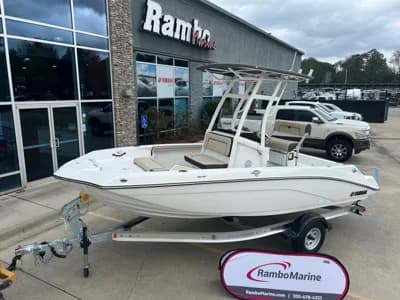 2026 Yamaha Boats 195 FSH Sport 2
