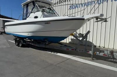 2000 Boston Whaler 28 Outrage 2