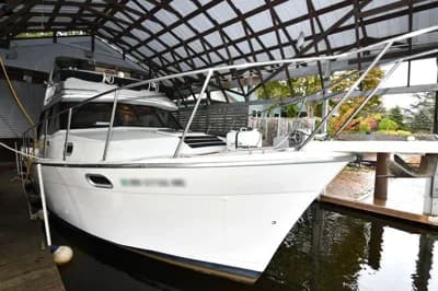 1993 Bayliner 3288 Motoryacht 2