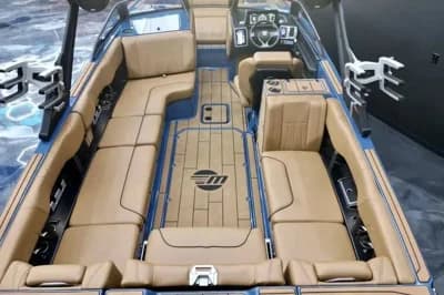2024 Malibu Wakesetter 24 MXZ 3