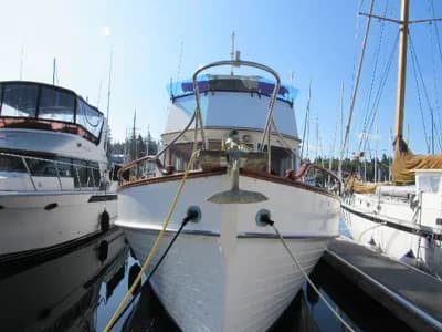 1973 Grand Banks 42 Classic 2