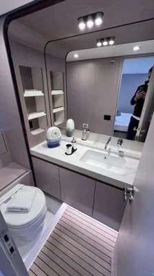 Azimut 60 FLY - 2018 4