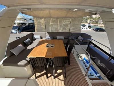 Jeanneau Prestige 630 3
