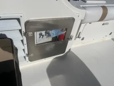 1993 Bertram 37 Convertible 3