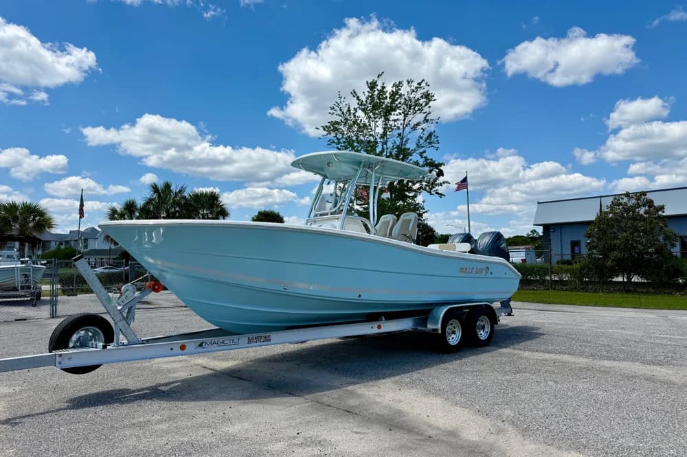 2026 Bulls Bay 255 Center Console
