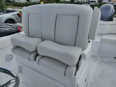 2023 Sea Hunt Ultra 265 SE 3