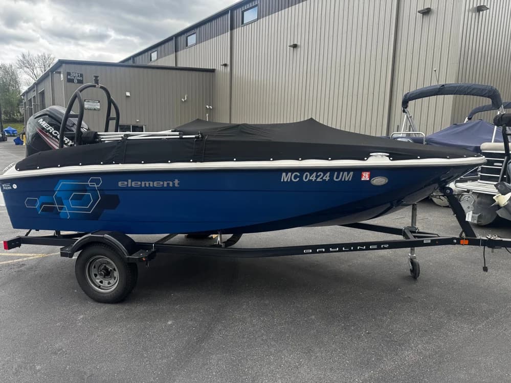 2019 Bayliner Element E16