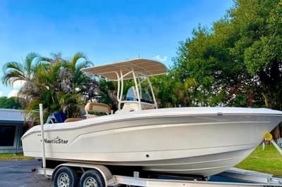 2024 NauticStar 222 Offshore 3