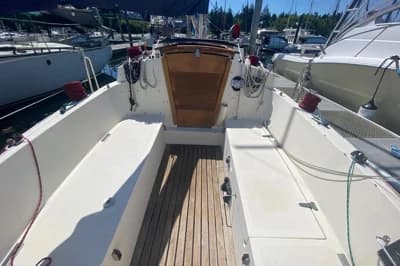 1980 Pacific Seacraft Orion 27 3