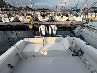 2008 Custom Robalo R 265 | 8m 3