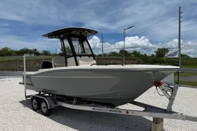 2026 Scout 220 XSF 2