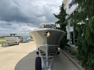2026 Sportsman Heritage 261 Center Console 2