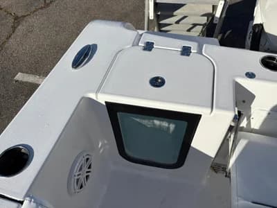 2026 Sportsman Open 232 Center Console 3