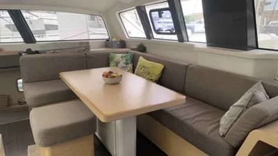 OUTREMER 51 3