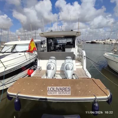 Sealine C390 V 2