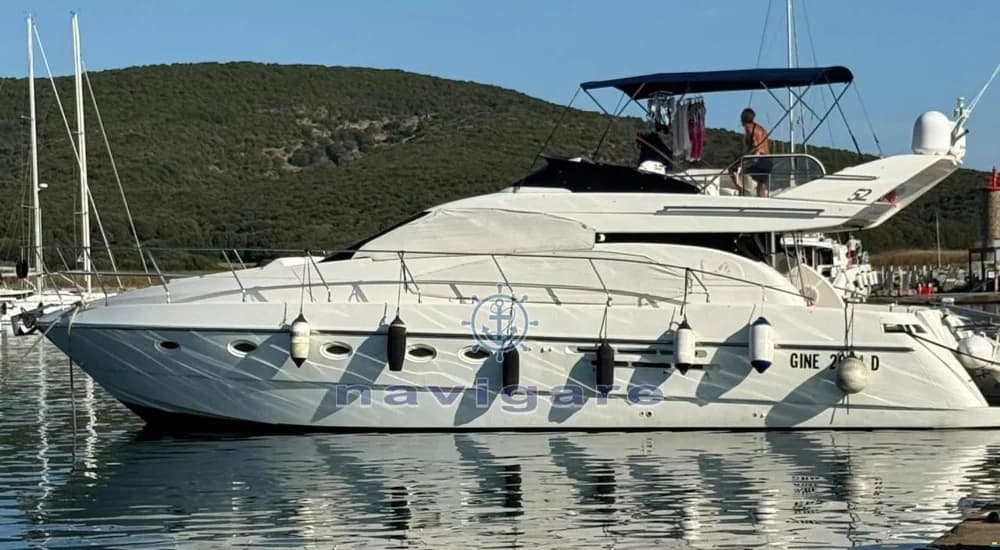 Azimut AZ 52