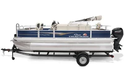 2025 Sun Tracker Bass Buggy 18 DLX 3