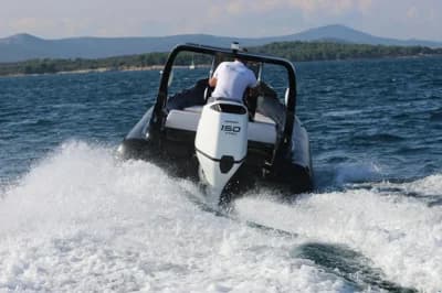 Sea Flash Luxury 620 with Honda BF150 2