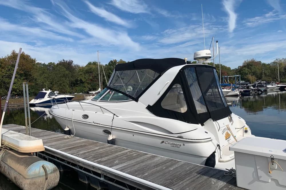 2002 Cruisers 3275 Express