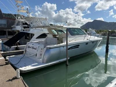 2004 Tiara Yachts 44 Sovran | 44 ft 2