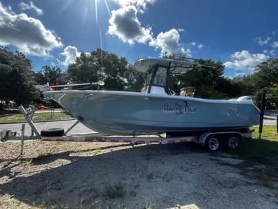 2020 Sea Hunt Gamefish 27 Coffin Box 2