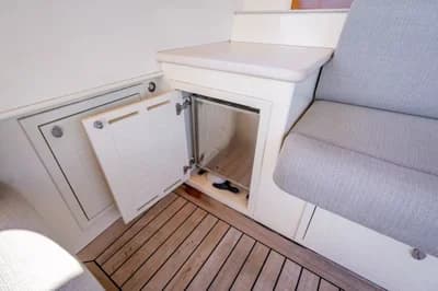 2018 Palm Beach Motor Yachts PB50 3