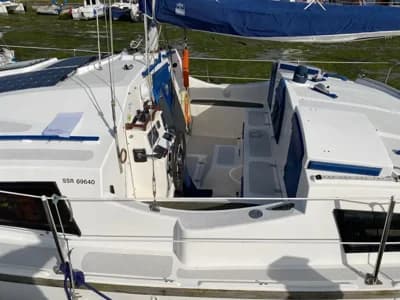 1995 Heavenly Twins 27 Boat for Sale in Emsworth 3